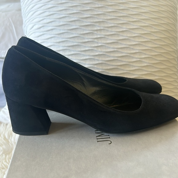 Stuart weitzerman black suede pump size 6M - Picture 2 of 6